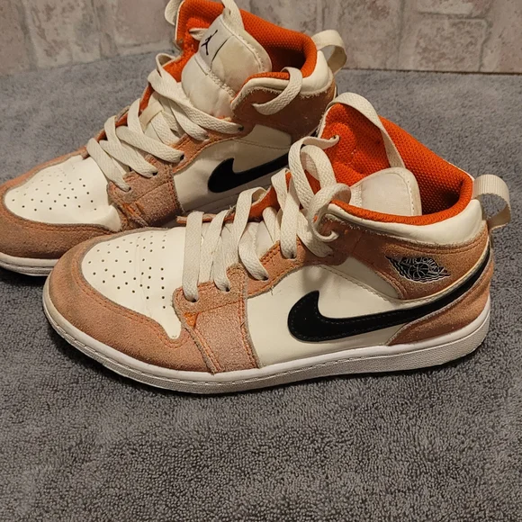 Nike Kids Sneakers - Cream, Black, Orange - Picture 4 of 6